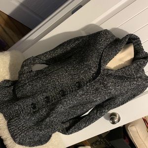 Cardigan sweater with pockets and big buttons!